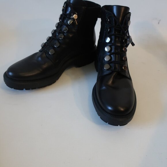 Womens Aquatalia Linda Black Leather Suede Trim Lace-Up Combat Moto Booties 8 - Picture 6 of 16